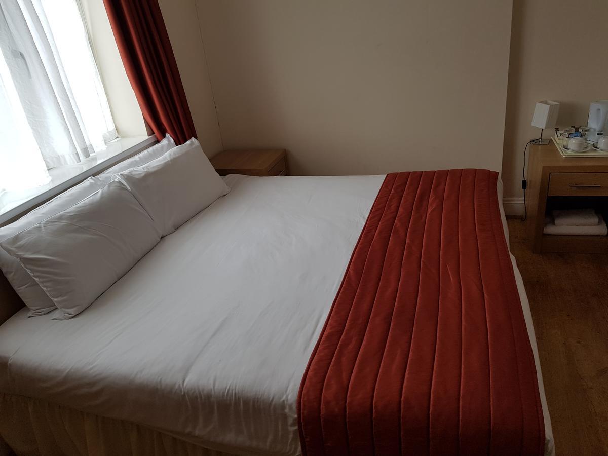 Forest View Hotel London Kültér fotó